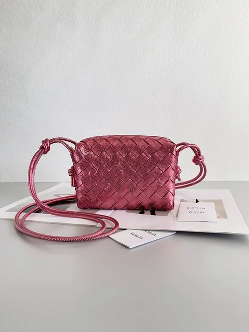 Bottega Veneta Camera Bag Small Crossbody Original Authentic Luxury