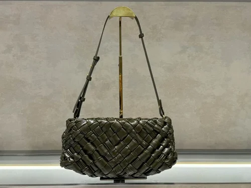 11 Bottega Veneta Cha Cha Evening Clutch Small Luxury Designer Bag