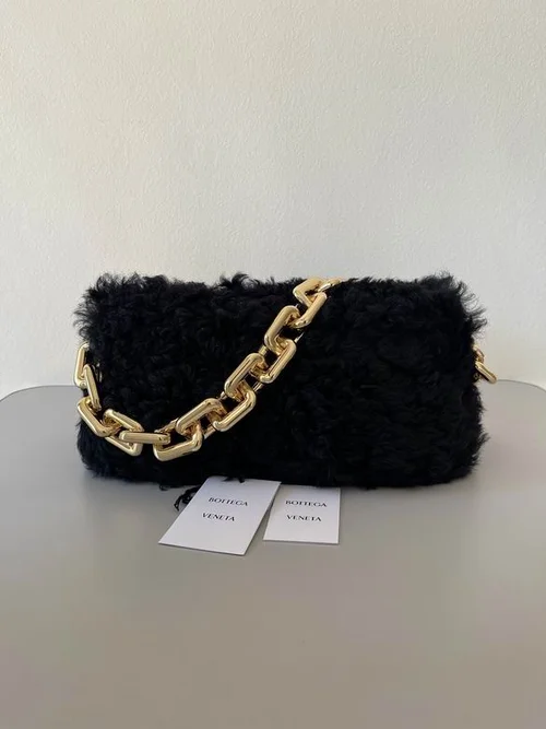 Bottega Veneta Chain Pouch Clutch Original Authentic Evening Bag