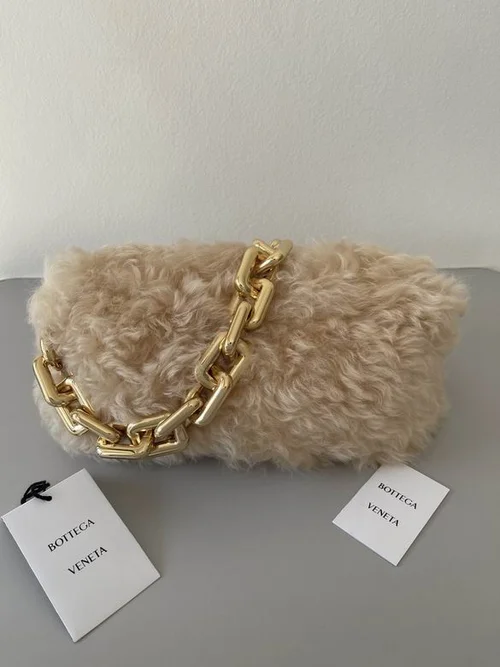 Bottega Veneta Chain Pouch Clutch Original Authentic Evening Bag