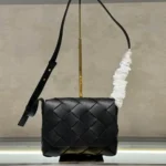 11 Bottega Veneta Cobble Textured Shoulder Bag Women Luxury Leather