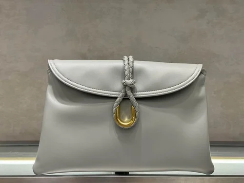 11 Bottega Veneta Liberta Large Tote Bag Women Luxury Woven Leather