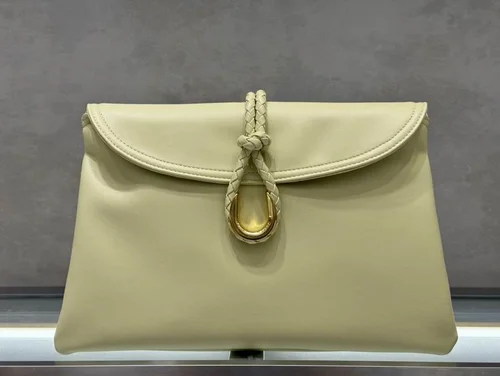 11 Bottega Veneta Liberta Large Tote Bag Women Luxury Woven Leather