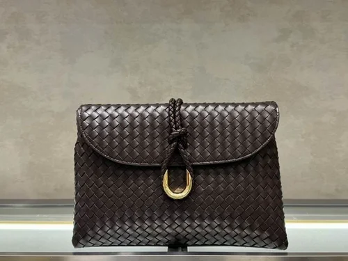 11 Bottega Veneta Liberta Large Tote Bag Women Luxury Woven Leather