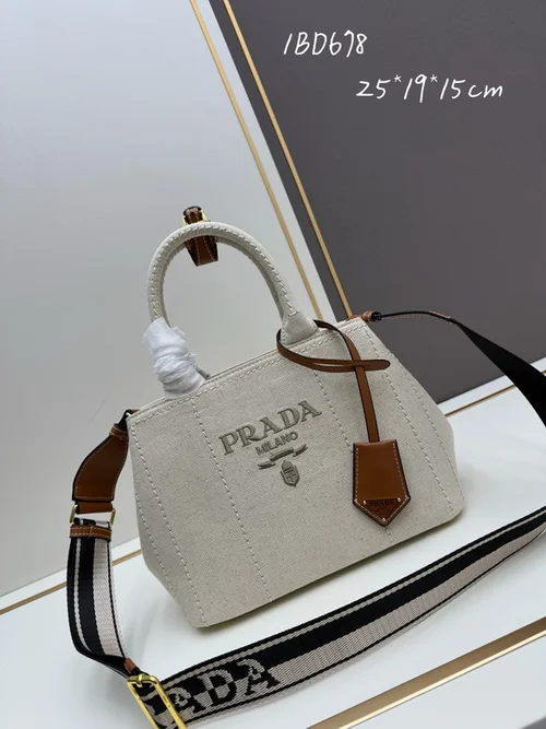 11 Prada Large Tote Bag Women Luxury Saffiano Designer