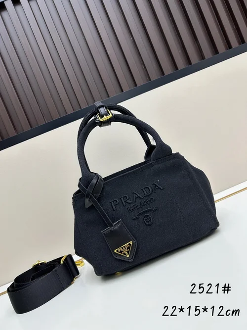 11 Prada Large Tote Bag Women Luxury Saffiano Designer