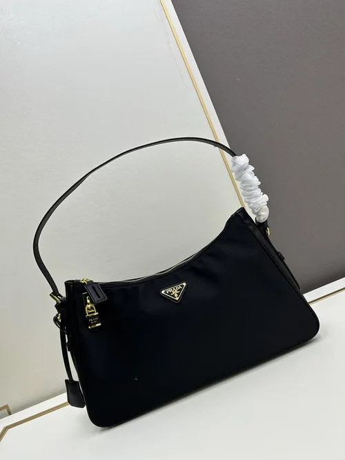 11 Prada Hobo Bag Medium Women Luxury Re-Nylon Designer