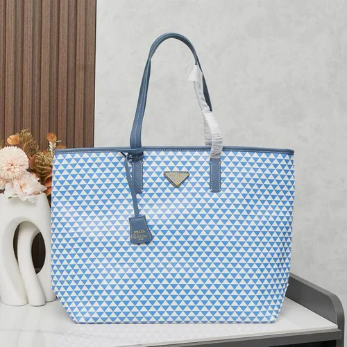 11 Prada Women's Designer Handbags Luxury Saffiano Collection