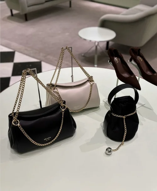 Prada Original Messenger Bags Authentic Saffiano Luxury