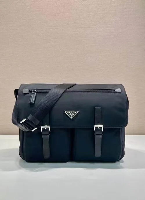 11 Prada Messenger Bags Medium Women Luxury Saffiano