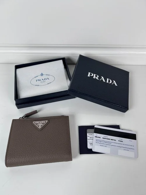 Prada Original Wallet Card Holder Authentic Saffiano Leather