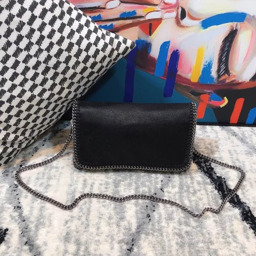 Stella McCartney Logo Chain Bag 23x12x6.5cm Vegan Leather