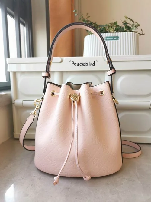 Tory Burch Original Bucket Bag Authentic Leather Luxury