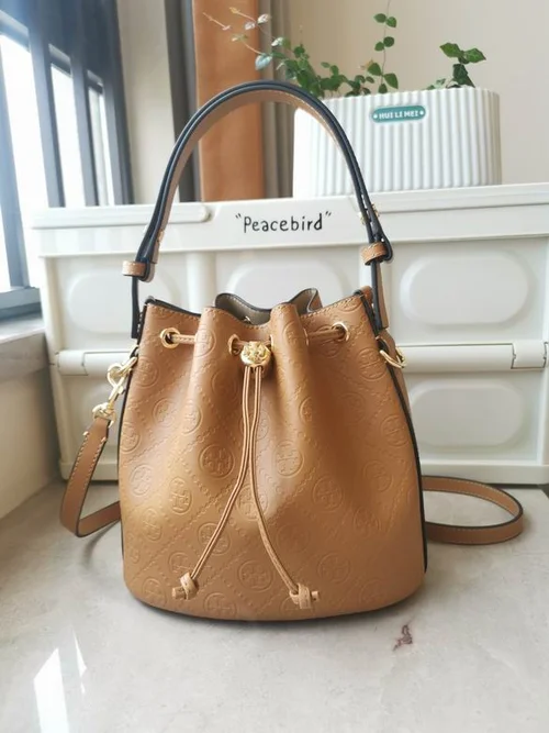 Tory Burch Original Bucket Bag Authentic Leather Luxury