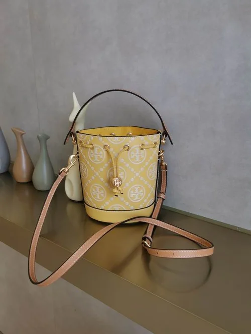 Tory Burch Original Bucket Bag Authentic Leather Luxury