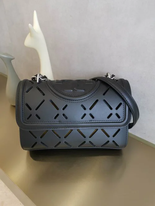 Tory Burch Original Shoulder Bag Authentic Leather Luxury