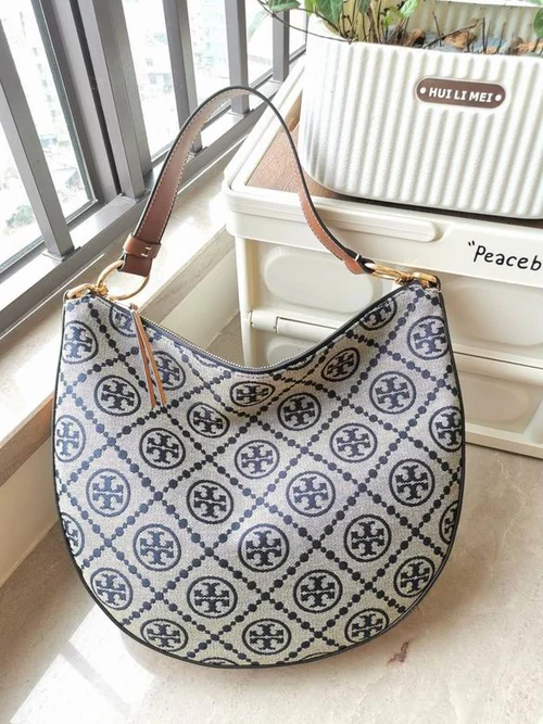 Tory Burch Original Underarm Bag Authentic Leather