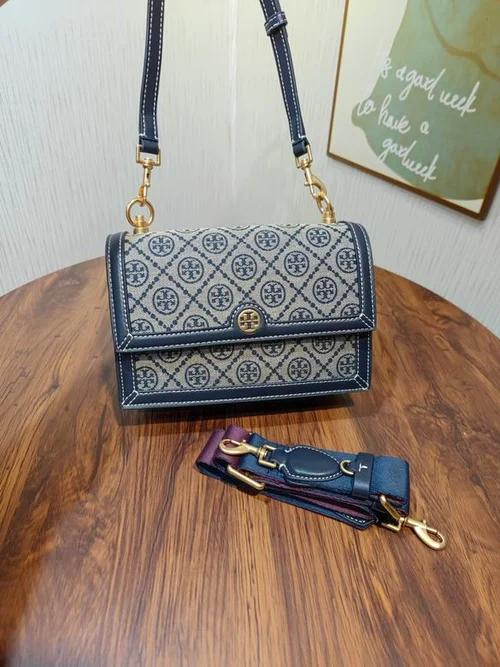 11 Tory Burch Women's Shoulder Bags Luxury Leather Collection