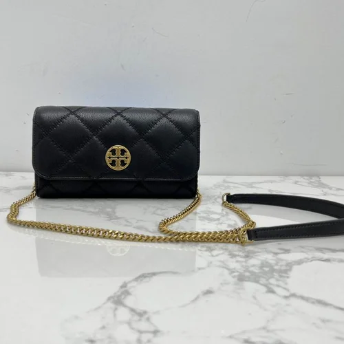 11 Tory Burch Women's Shoulder Bags Luxury Leather Collection