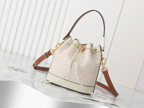 11 Tory Burch Bucket Bags Small Women Luxury Leather