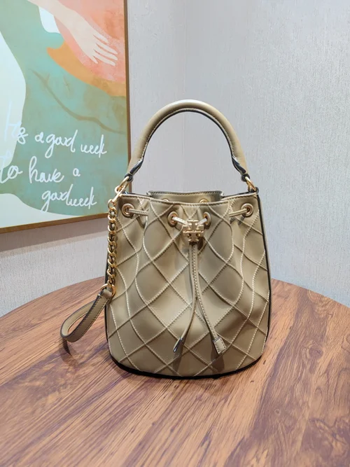 11 Tory Burch Bucket Bags Small Women Luxury Leather