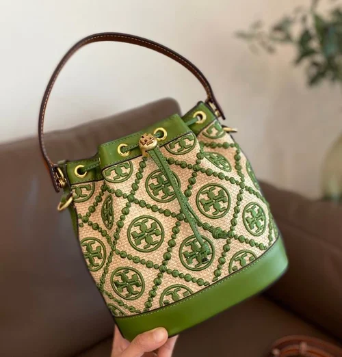 11 Tory Burch Bucket Bags Small Women Luxury Leather