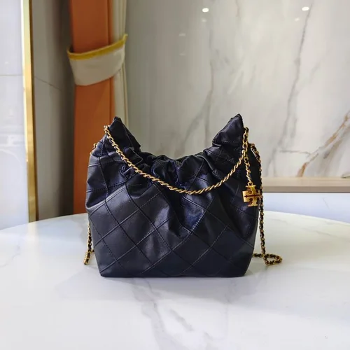 11 Tory Burch Underarm Pouch Small Women Luxury Leather