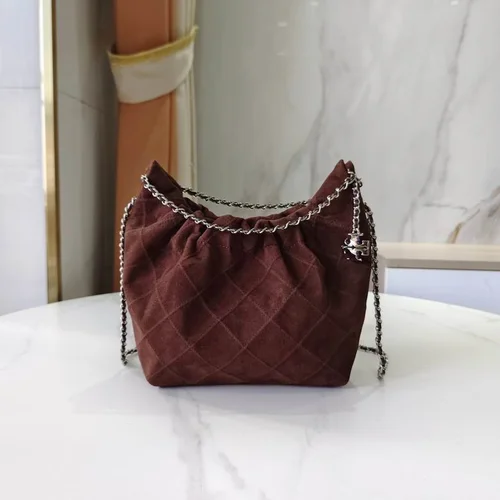 11 Tory Burch Underarm Pouch Small Women Luxury Leather