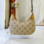 11 Tory Burch Underarm Pouch Small Women Luxury Leather