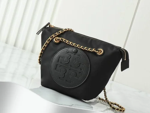 11 Tory Burch Underarm Pouch Small Women Luxury Leather