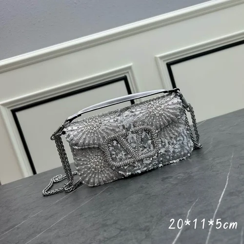 11 Valentino Shoulder Bag Medium Women Luxury Rockstud