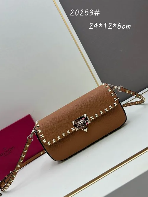 11 Valentino Shoulder Bag Medium Women Luxury Rockstud
