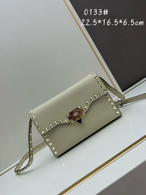 11 Valentino Shoulder Bag Medium Women Luxury Rockstud