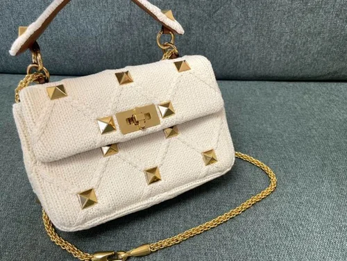 Valentino Original Shoulder Bag Authentic Rockstud Leather