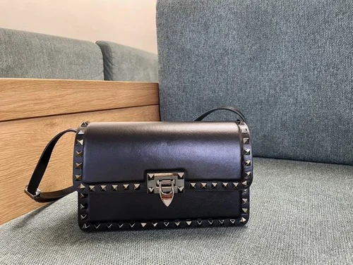 Valentino Original Shoulder Bag Authentic Rockstud Leather