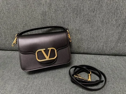 Valentino Original Shoulder Bag Authentic Rockstud Leather