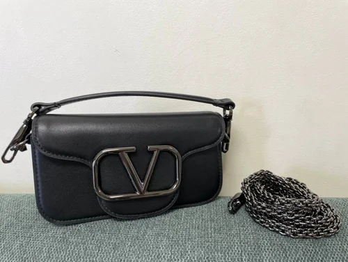 Valentino Original Shoulder Bag Authentic Rockstud Leather