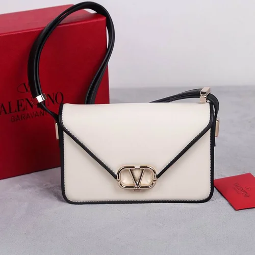 Valentino Original Shoulder Bag Authentic Rockstud Leather