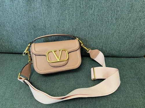 Valentino Original Shoulder Bag Authentic Rockstud Leather