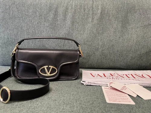 Valentino Original Shoulder Bag Authentic Rockstud Leather