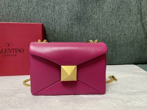 Valentino Original Shoulder Bag Authentic Rockstud Leather