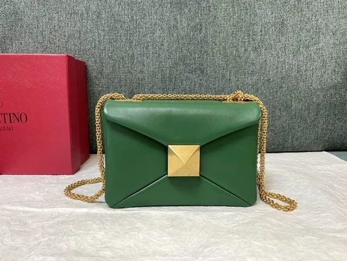 Valentino Original Shoulder Bag Authentic Rockstud Leather