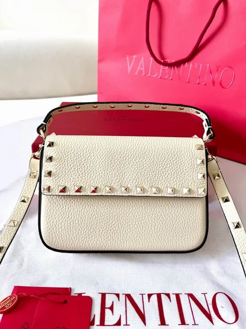 Valentino Original Shoulder Bag Authentic Rockstud Leather