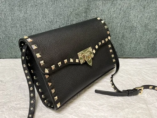 Valentino Original Women's Handbags Authentic Rockstud
