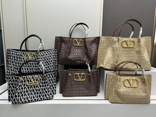 11 Valentino Women's Designer Handbags Luxury Rockstud Collection