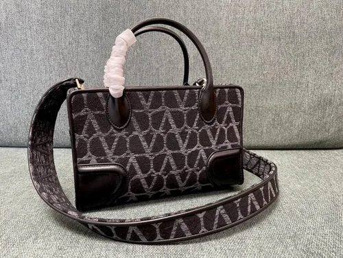 Valentino Original Tote Bags Authentic Rockstud Luxury