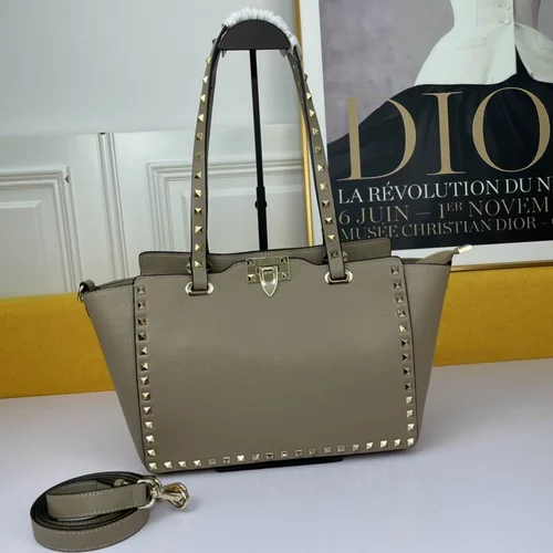 11 Valentino Large Tote Bag Women Luxury Rockstud Designer