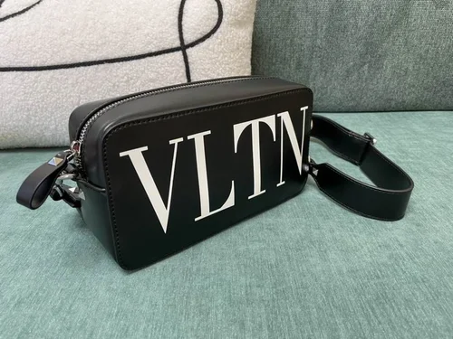 Valentino Original Crossbody Bag Authentic Rockstud Leather