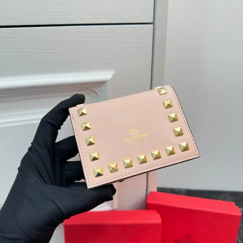 11 Valentino Women's Wallet Luxury Rockstud Leather Designer