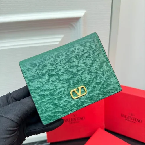 11 Valentino Women's Wallet Luxury Rockstud Leather Designer